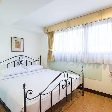 The Best Bangkok House Екстер'єр фото