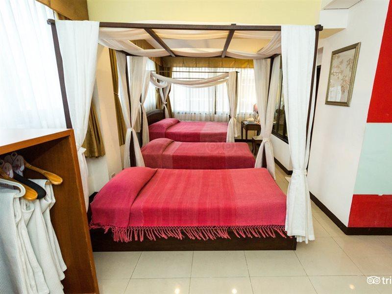 The Best Bangkok House Екстер'єр фото
