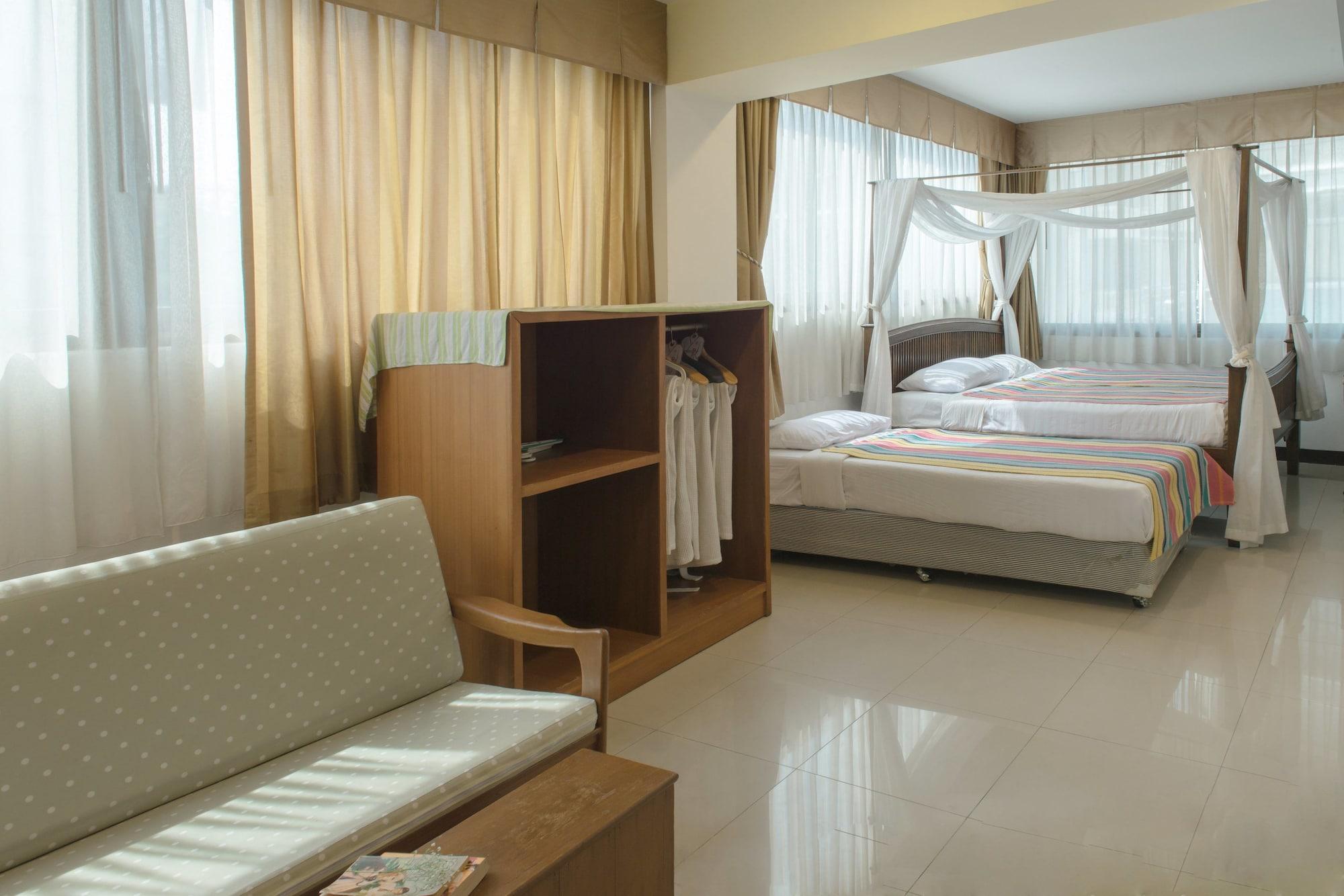 The Best Bangkok House Екстер'єр фото