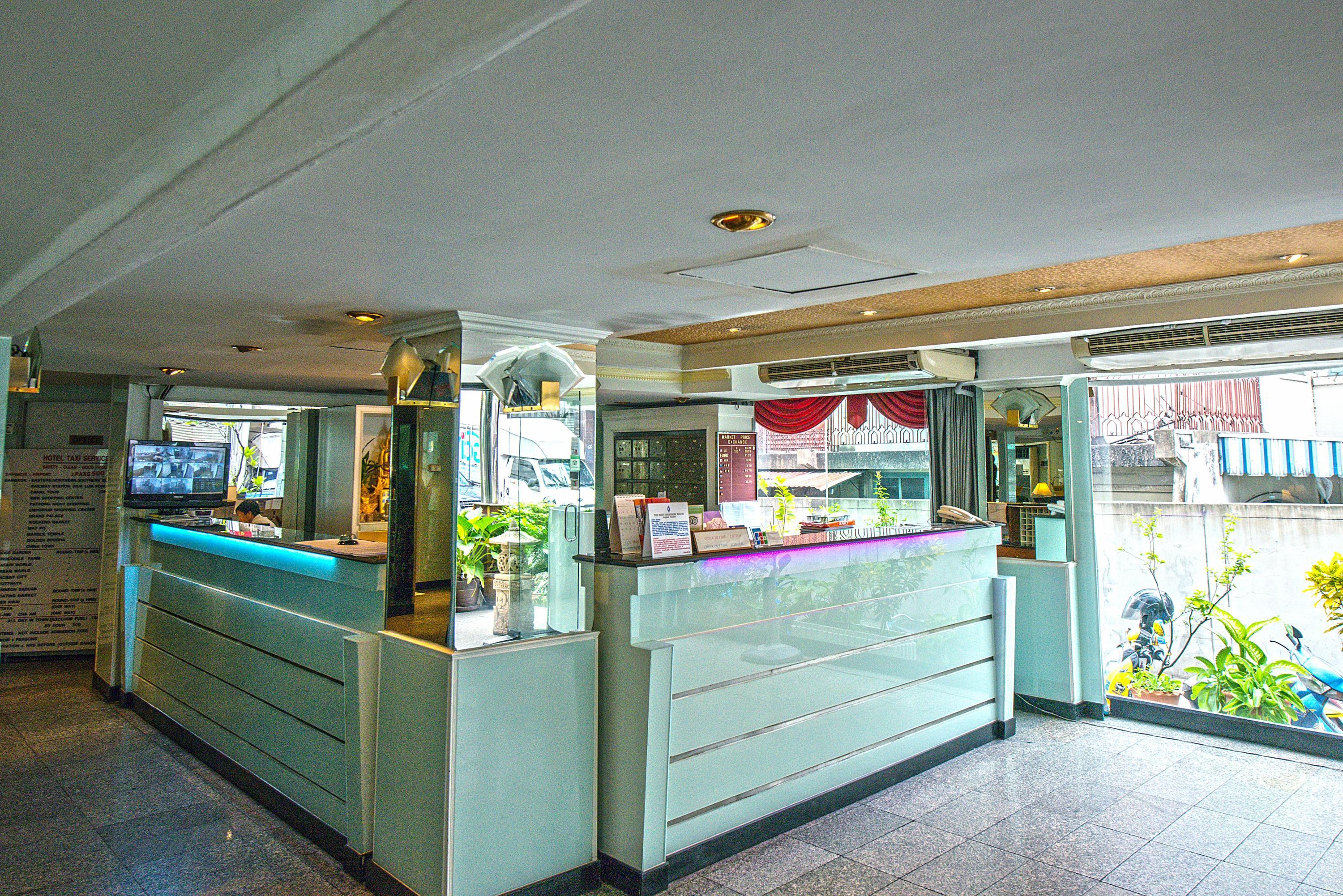 The Best Bangkok House Екстер'єр фото