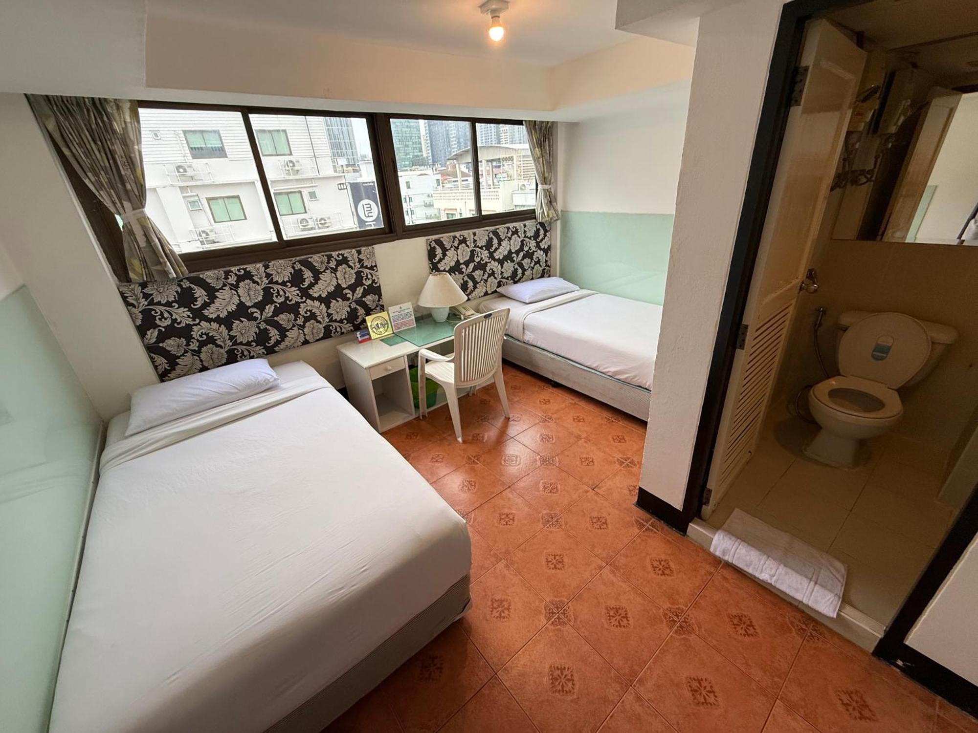 The Best Bangkok House Екстер'єр фото
