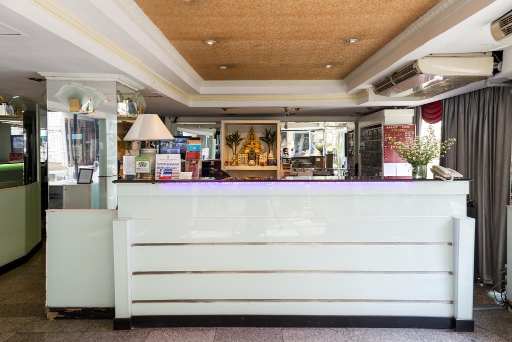 The Best Bangkok House Екстер'єр фото