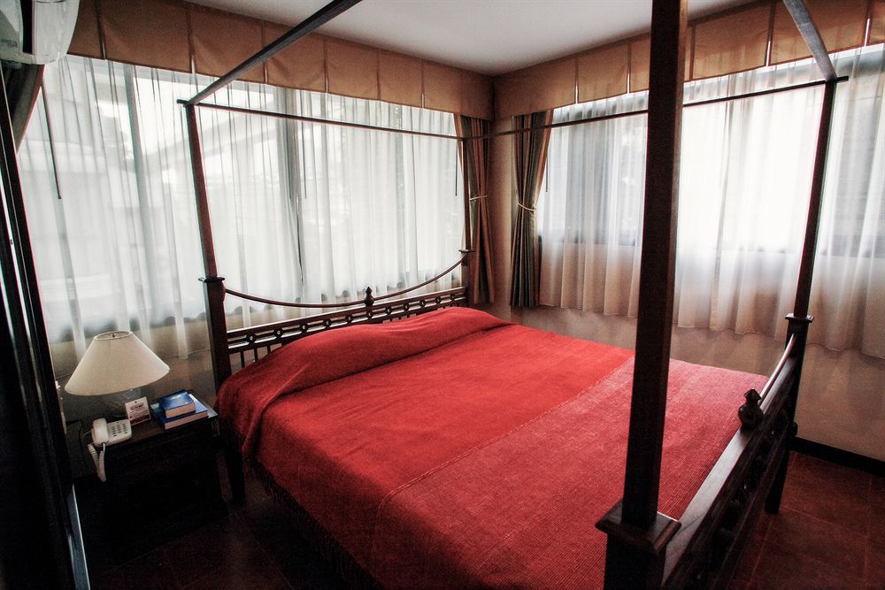 The Best Bangkok House Екстер'єр фото